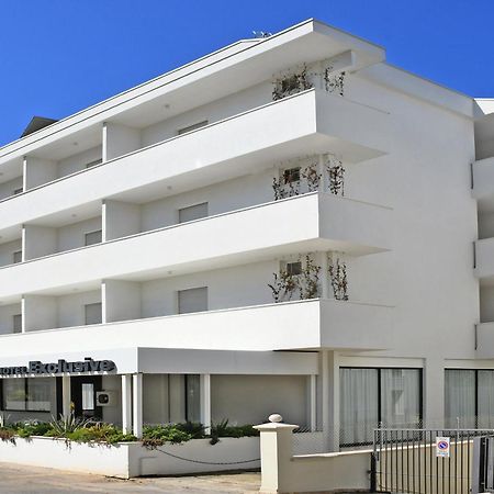Hotel Exclusive In Pieno Centro - Nuova Gestione 2025 Ричоне Екстериор снимка
